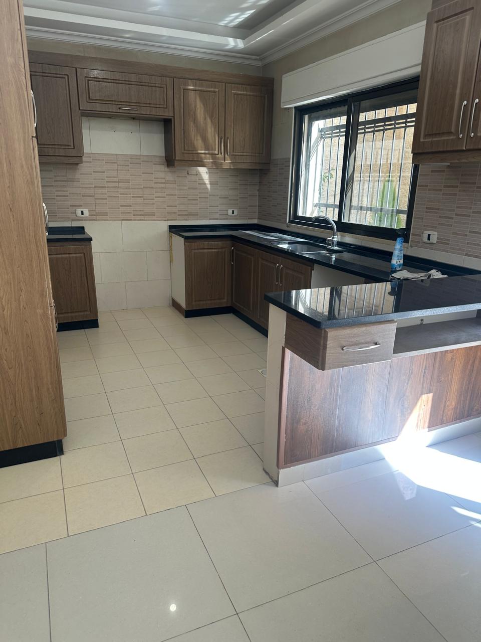 Luxury Super Deluxe Apartment for Sale in a Prime Location – Marj Al-Hamam - Property Image 4